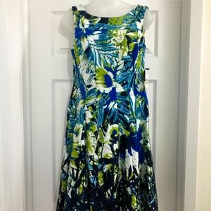Nine West Women’s Black & Green Floral  Dress Sz 4 NWT